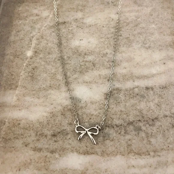 925 Sterling Silver Bow Necklace Bow Pendant Necklace Simple Dainty Necklace - Picture 2 of 4